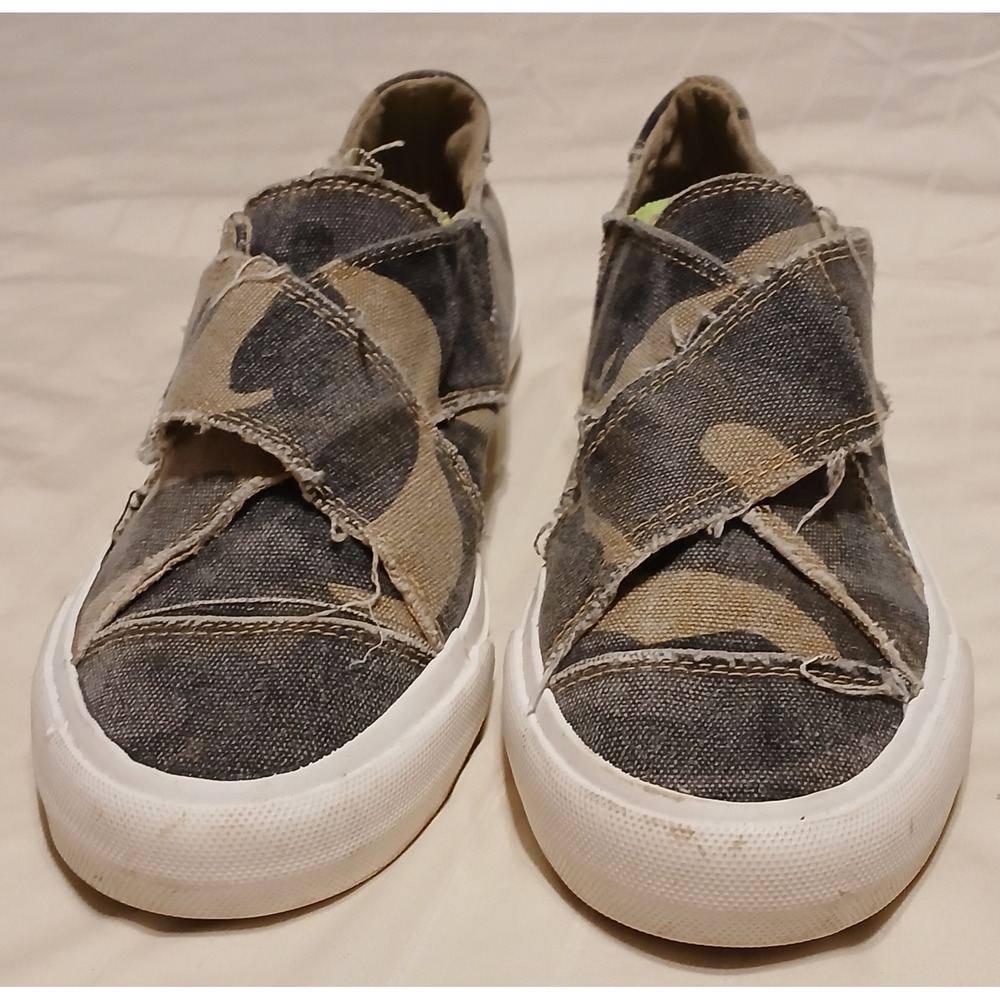 Gypsy Jazz Ivette Camo Slip On Sneakers Womens Size 8 Casual Shoes, Great Cond.